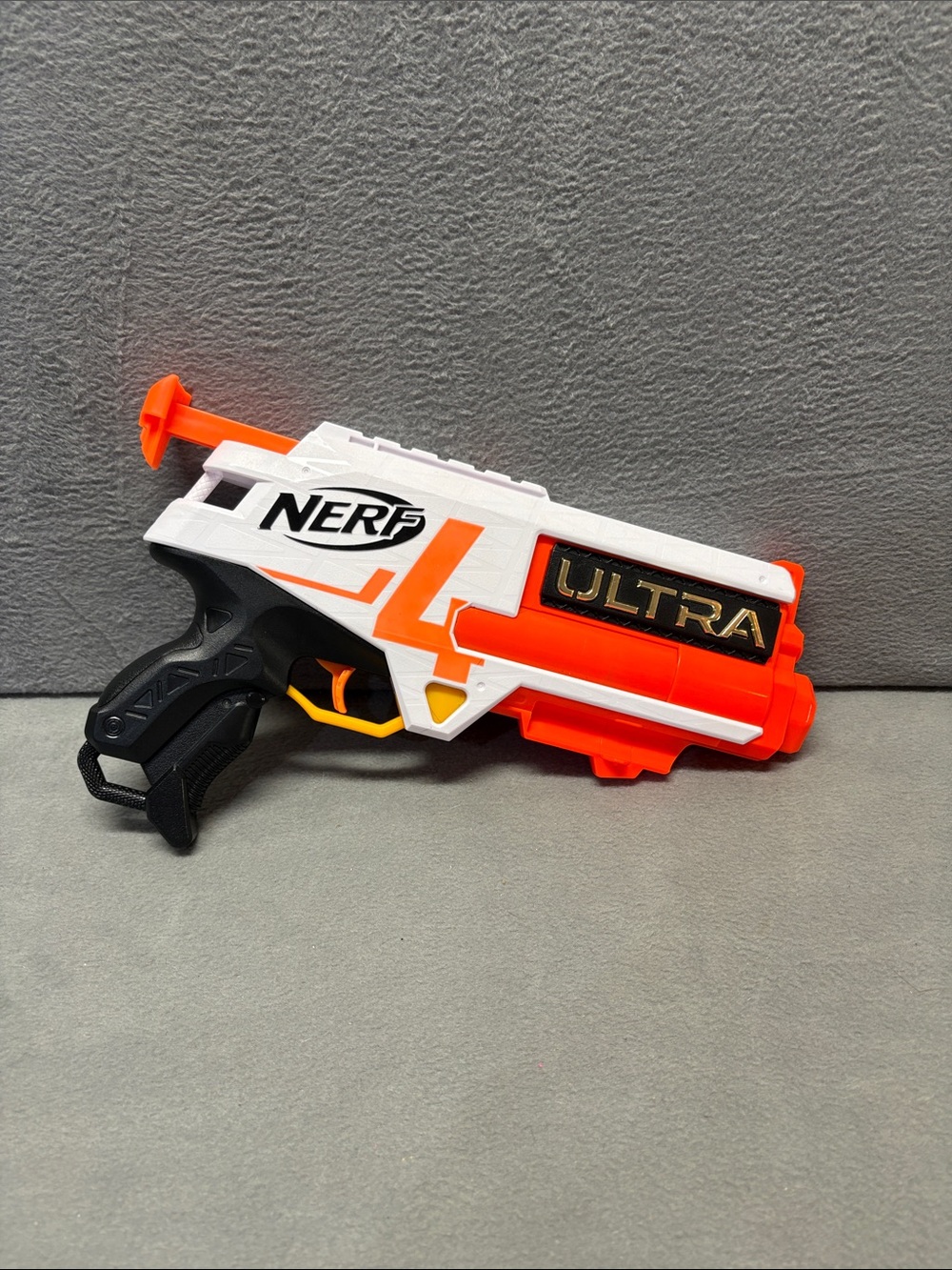 Nerf Ultra Pocket Blaster - White, Orange & Black